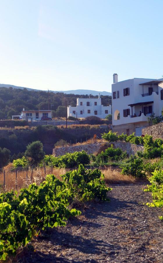 Limnes Home Moutsouna Bagian luar foto